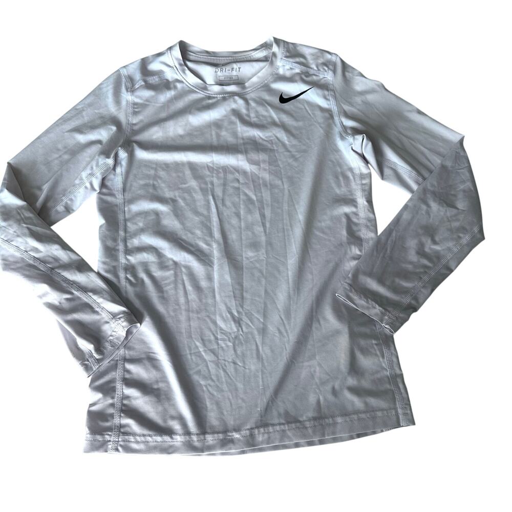 Nike fitted top